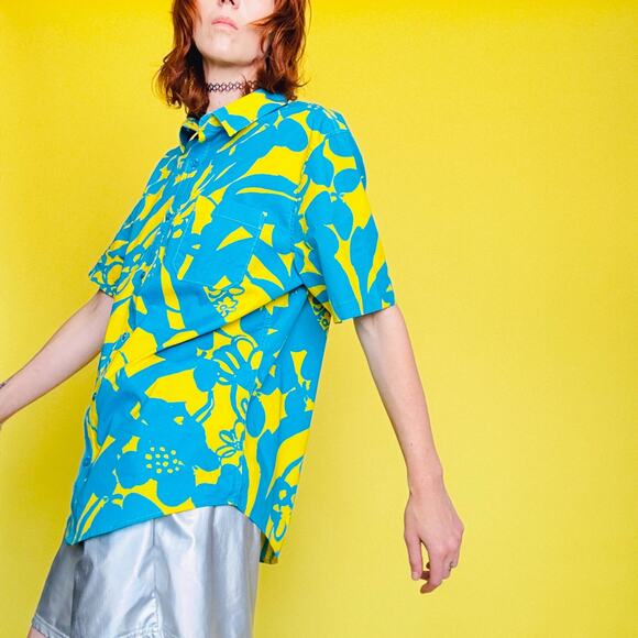 Abound Blue and Yellow Floral Hawaiian Shirt - Picture 6 of 9